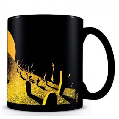 TAZA TeRMICA ESCENA DEL CEMENTERIO 315 ML PYRAMID INTERNATIONAL SCMG24622