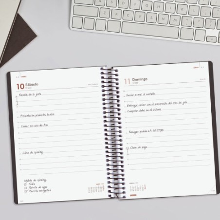31841-AGENDA 2026 BASIC MY E10 155X212MM DIA PAGINA NEGRO FINOCAM 743526026